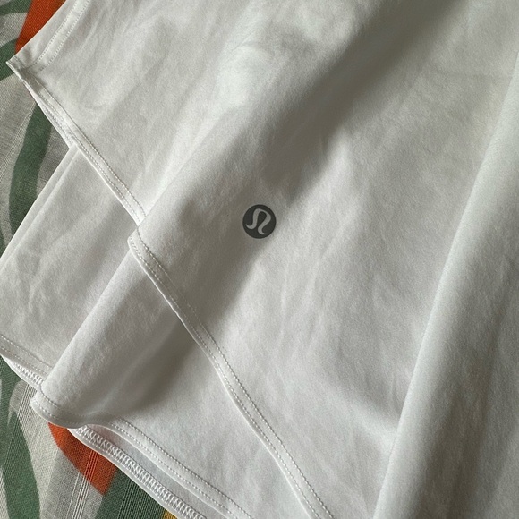 Lululemon Athletica White Skirt - Picture 4 of 5